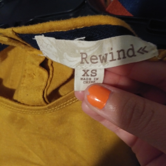 Yellow Floral Blouse - Picture 3 of 3